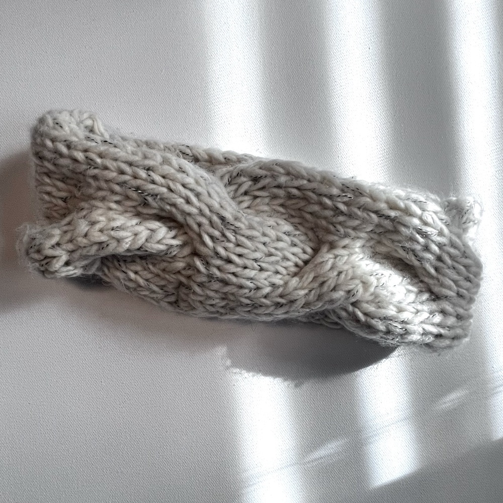 Vintage Cable Knit Winter Headband